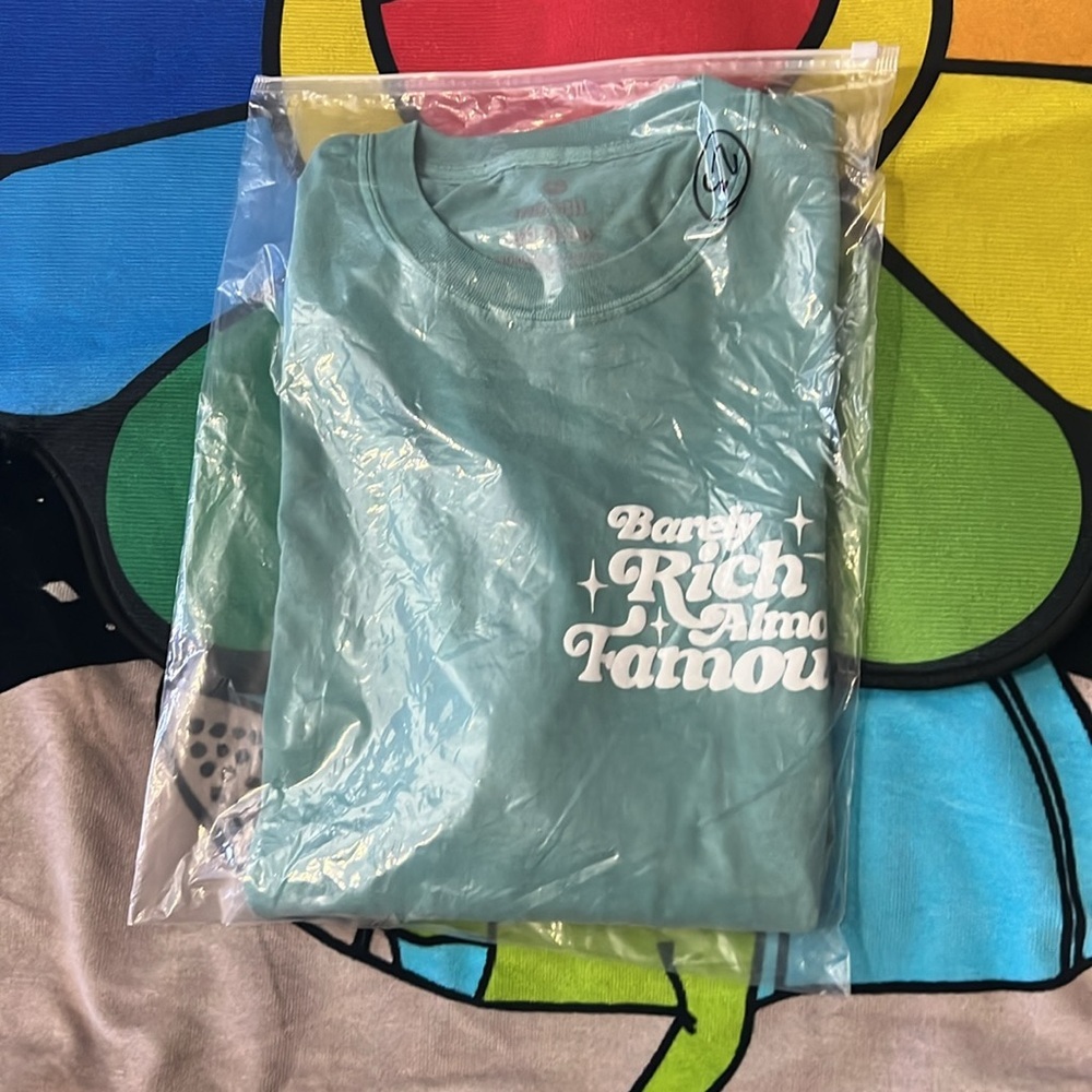 Motion Studios Streetwear  Graphic T-Shirt - Picture 7 of 7